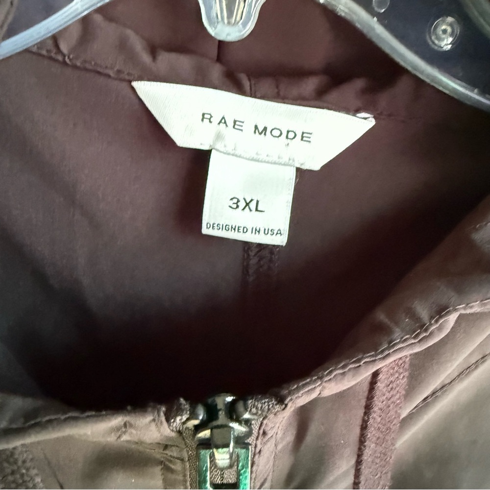 Rae Mode Lightweight Romper Shorts with Hood XL - Picture 2 of 5